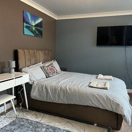 Amazing Ground Floor One Bedroom Apartment Forest Road Londen Buitenkant foto
