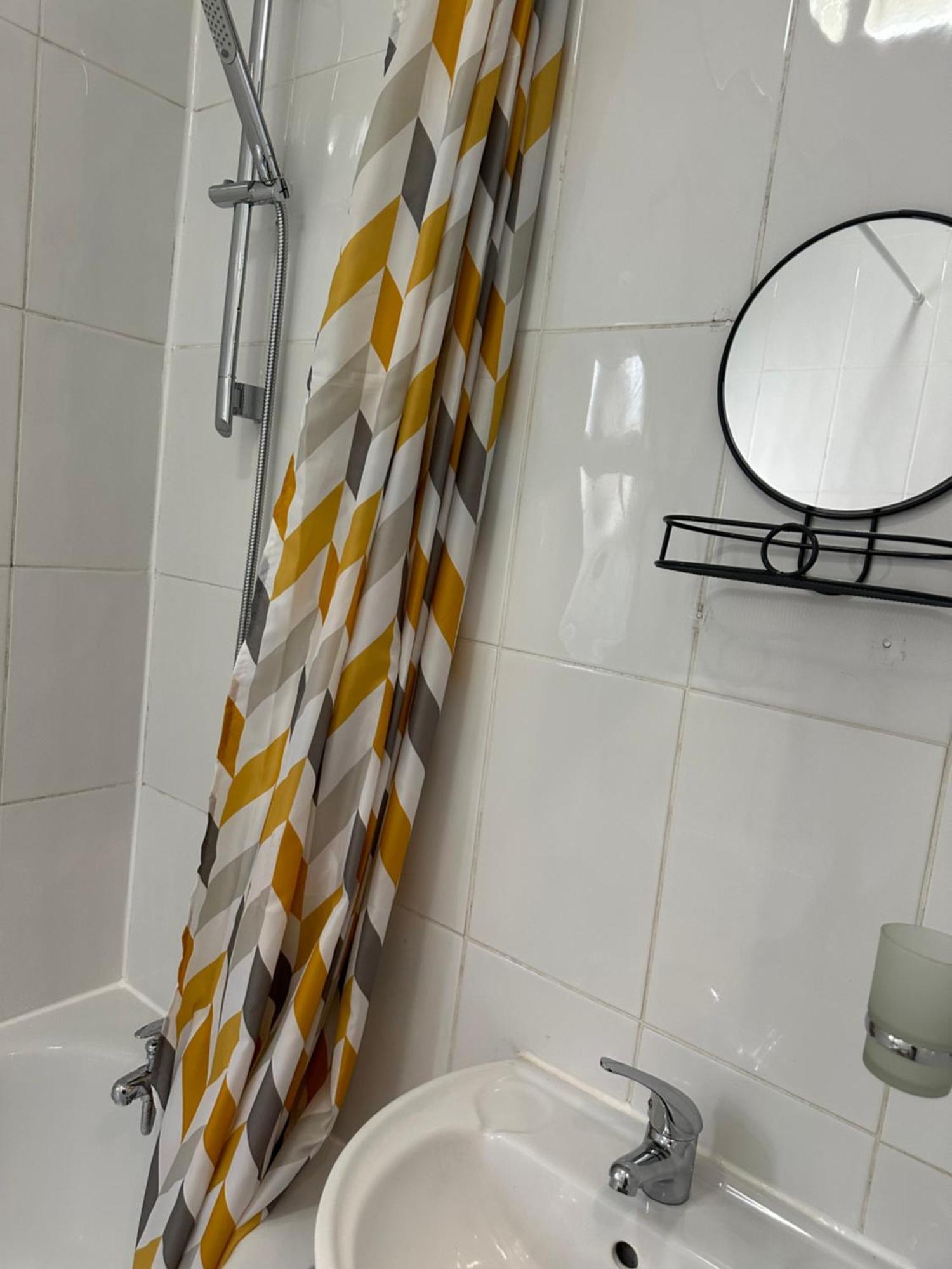 Amazing Ground Floor One Bedroom Apartment Forest Road Londen Buitenkant foto